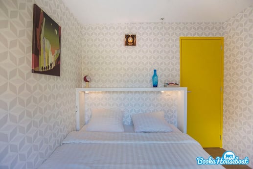 Quirky accommodation 2 Amsterdam photo 7