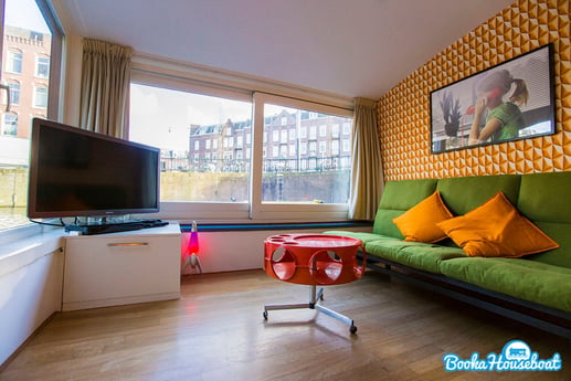 Quirky accommodation 2 Amsterdam photo 0